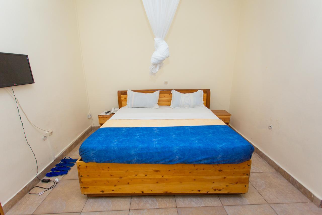 Auberge Saint Jean Leopold คิกาลี ภายนอก รูปภาพ
