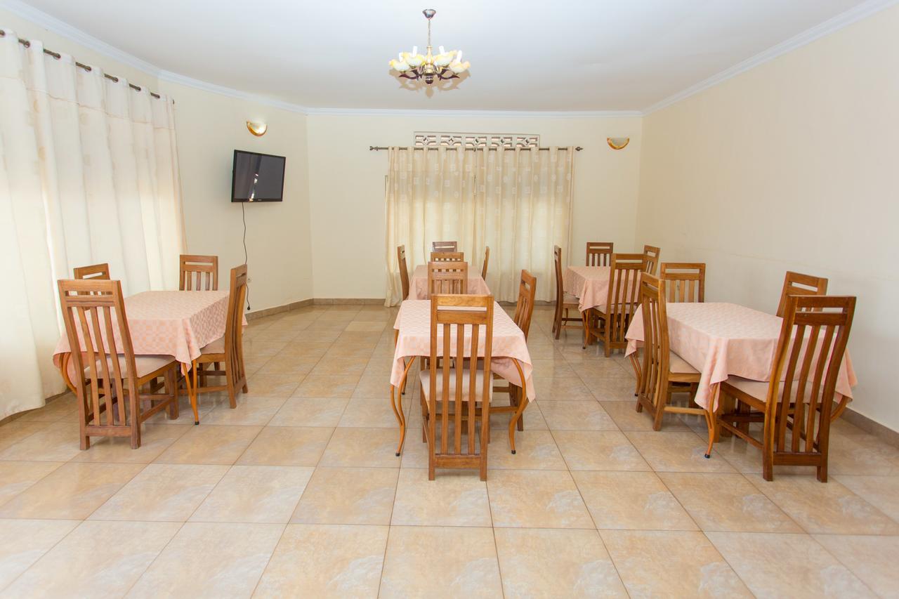 Auberge Saint Jean Leopold คิกาลี ภายนอก รูปภาพ